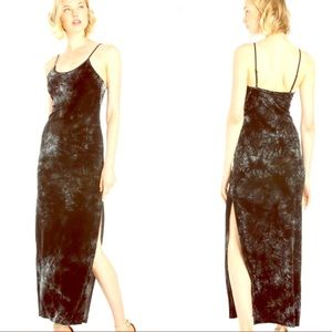 Black, velvet dress!